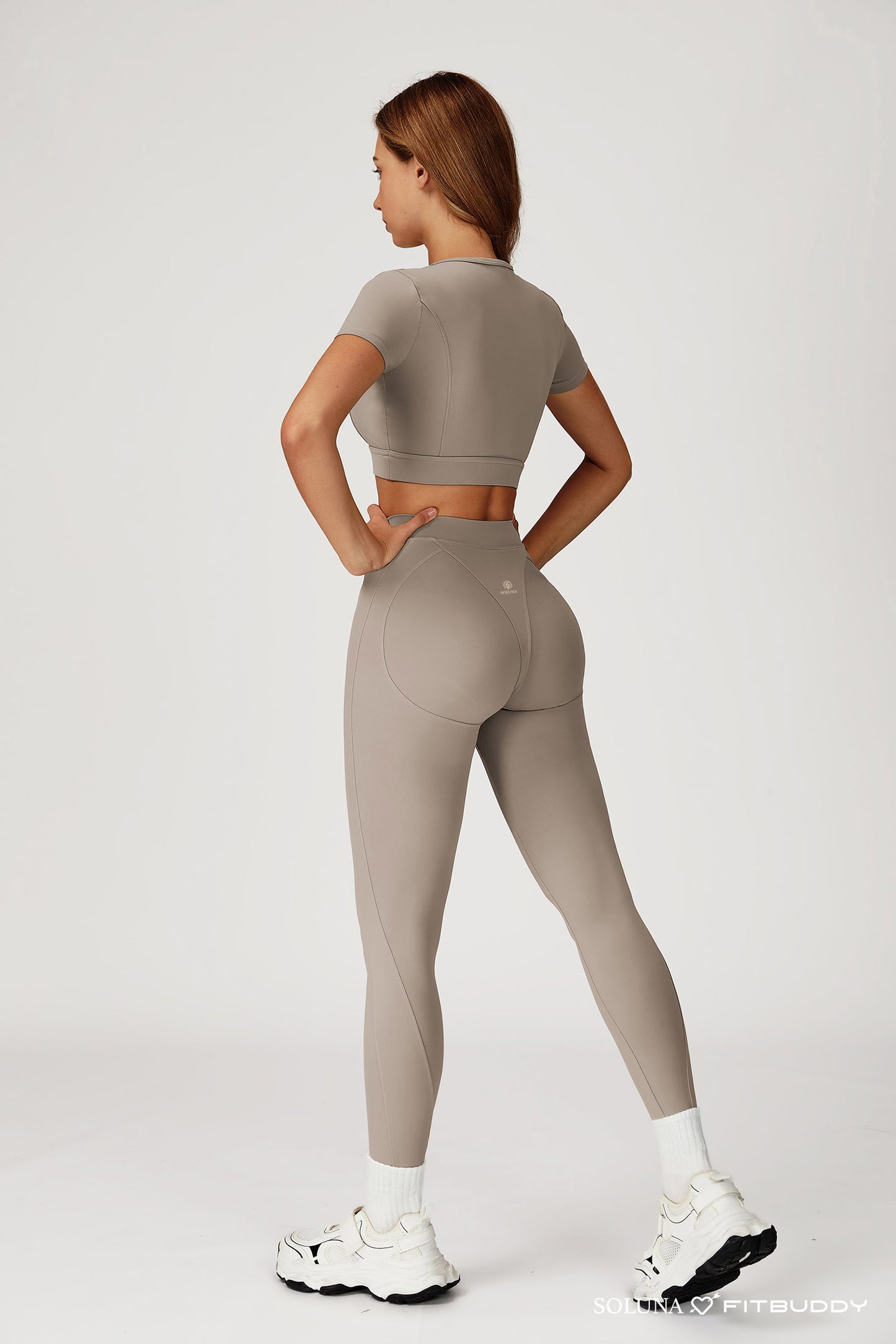 Fitbuddy Seamless Sport Top GZT48 – Short Sleeve, Ademend & Comfort Stretch, Shaping